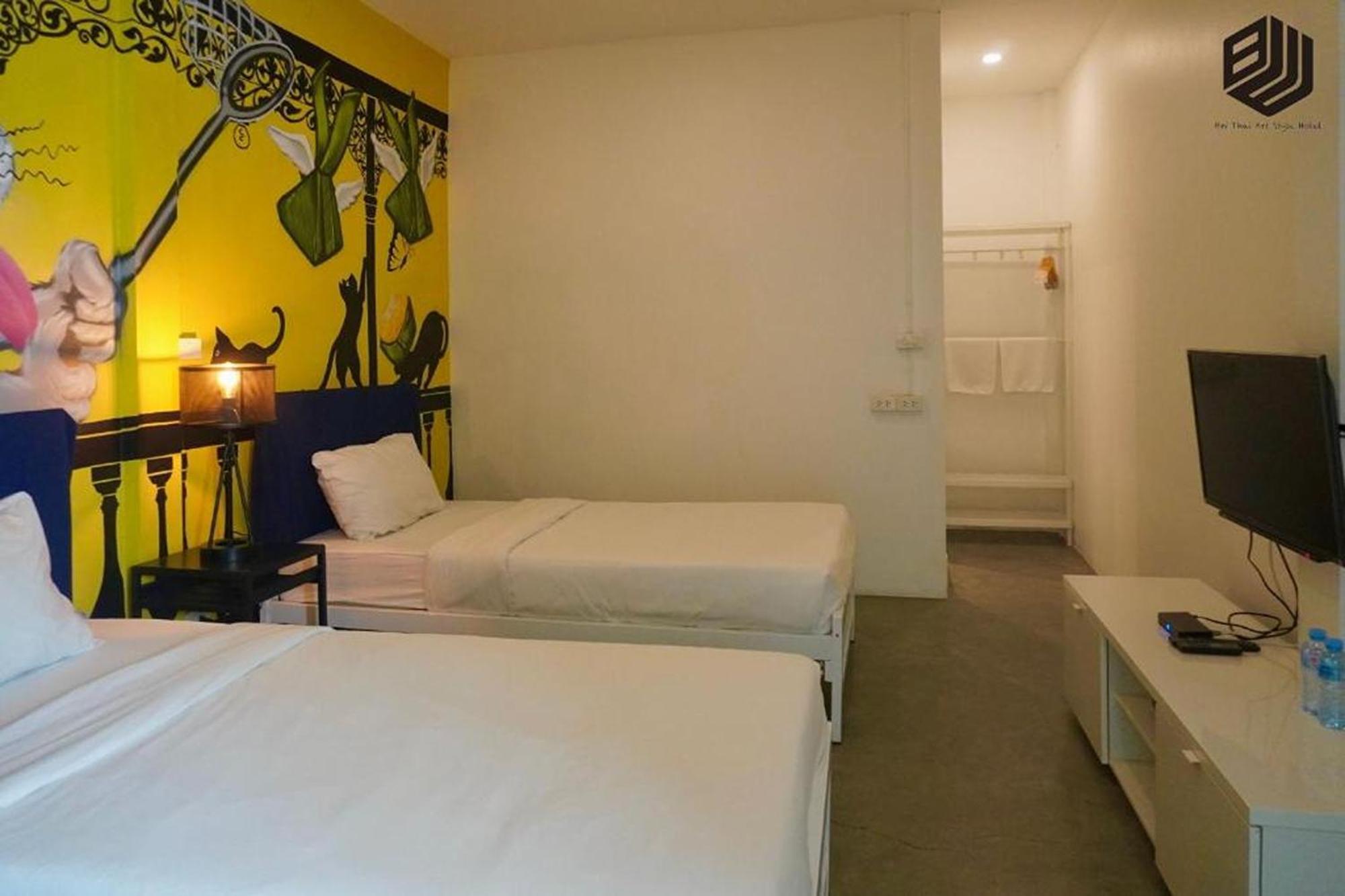 BW Thai Art Style Hotel Bangkok Exterior photo